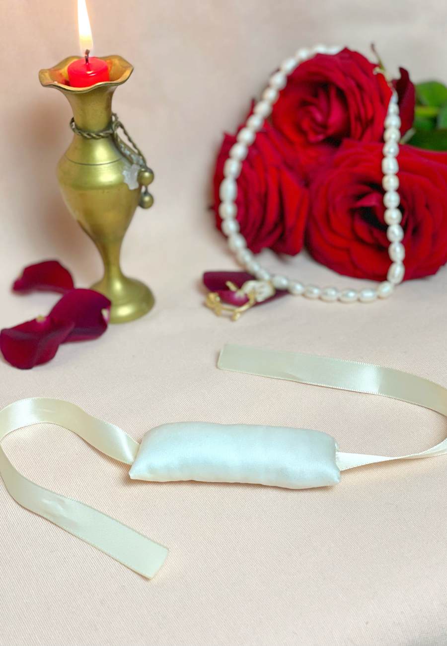 Pochon de 10 bouclettes ivoires